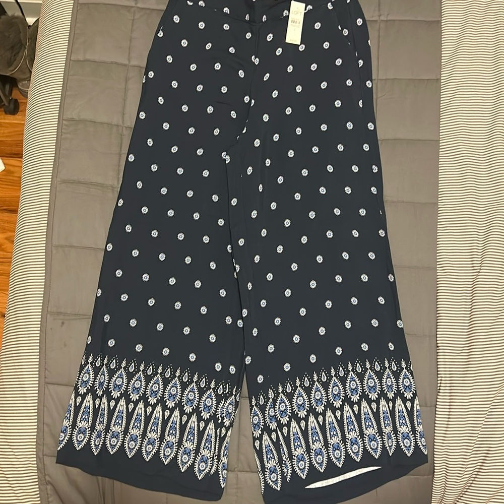 NWT Loft wide leg trouser